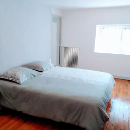 Steinhaus Ardenne In Fontenay-le-comte By Interhome Сasa de vacaciones