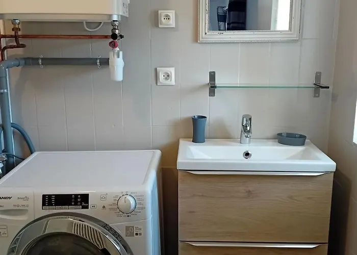 Сasa de vacaciones Steinhaus Ardenne In Fontenay-le-comte By Interhome