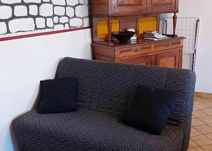 Steinhaus Ardenne In Fontenay-le-comte By Interhome Сasa de vacaciones