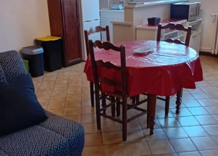 Сasa de vacaciones Steinhaus Ardenne In Fontenay-le-comte By Interhome